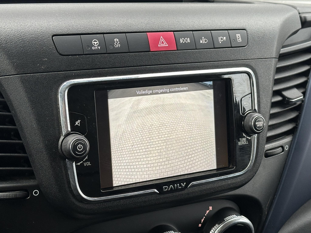 Iveco Daily 35S16H 2.3 Automaat Bakwagen met Laadklep 17