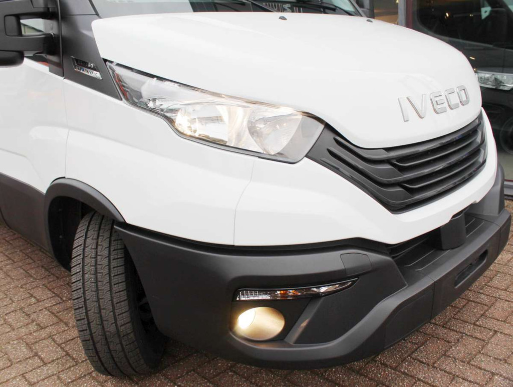 Iveco Daily 35S16 HA8 2.3 352L H2 Airco/Cruise/Nav/Cam Trekh. 18