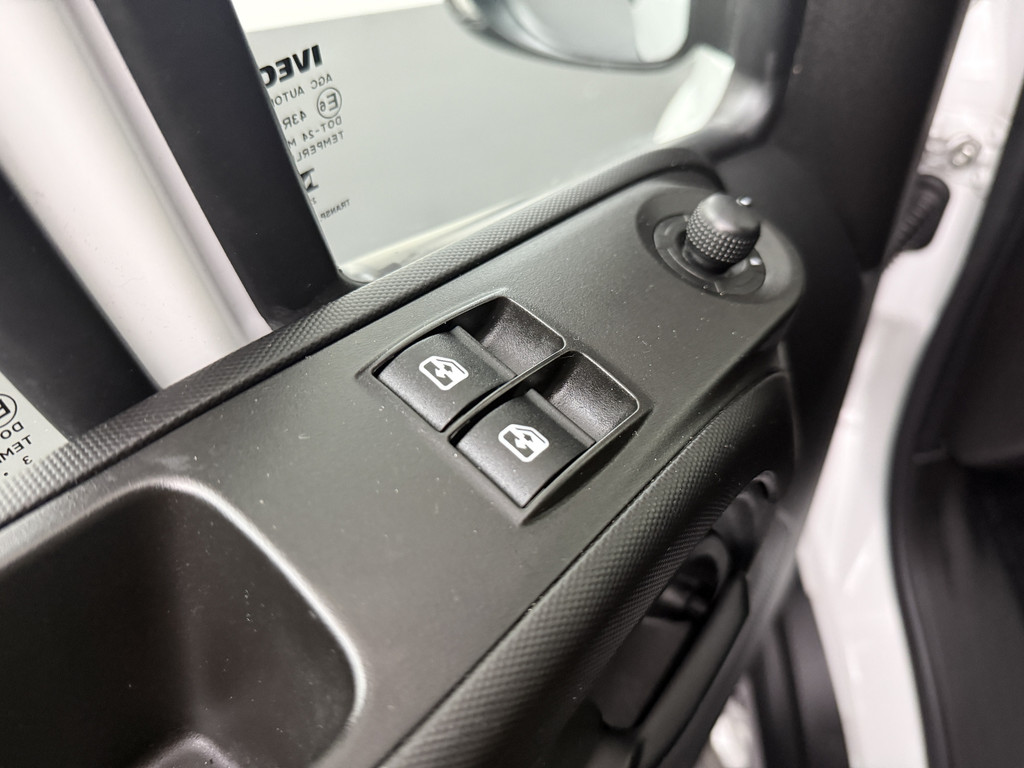 Iveco Daily 35S16 Hi-Matic Automaat L2H2 ( 2024 ) | Airco | 3-Zits | Betimmering 8