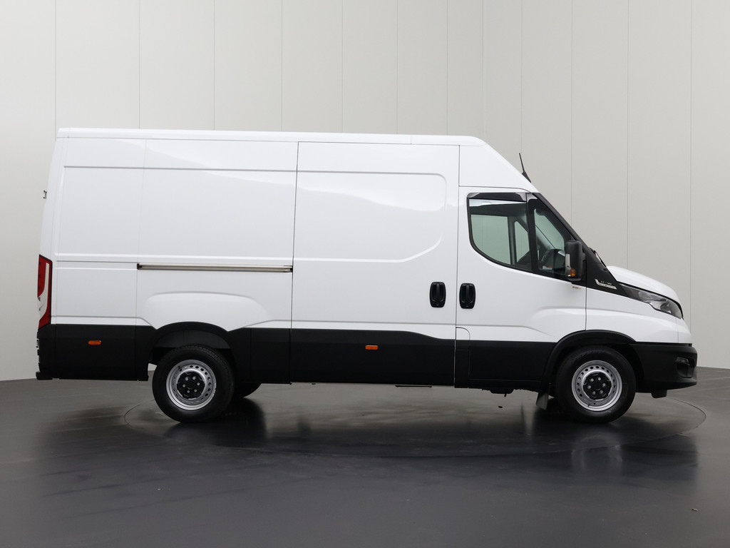 Iveco Daily 35S16 Hi-Matic Automaat L2H2 | 3500Kg Trekken | Airco | 3-Zits | Betimmering 13