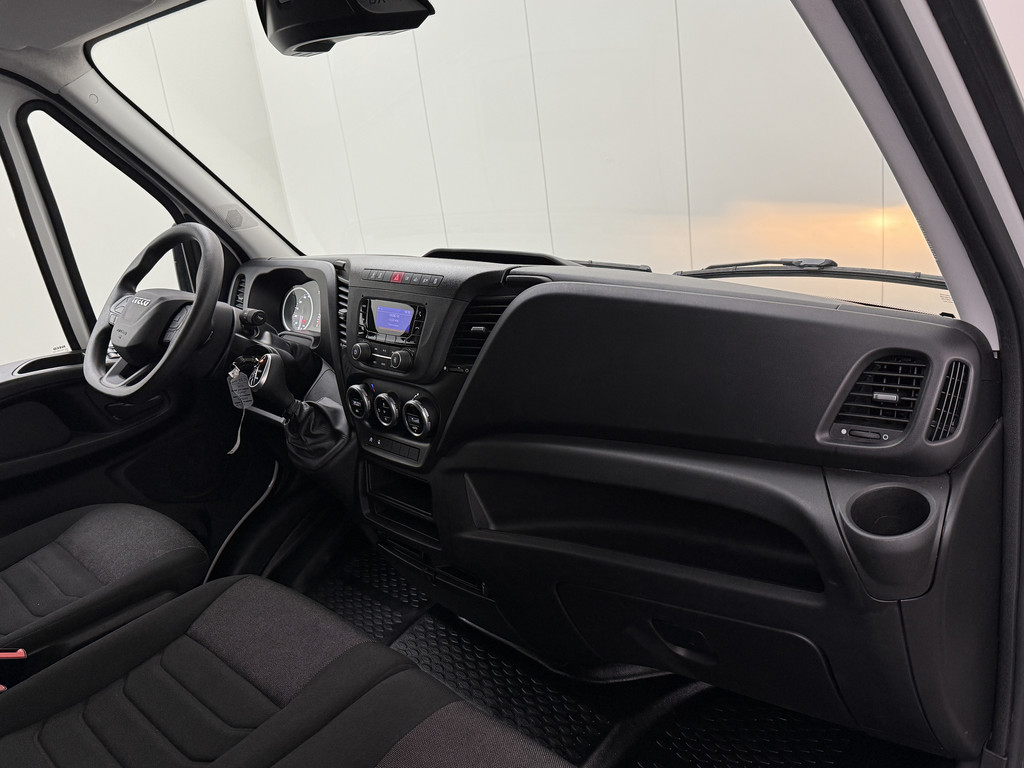 Iveco Daily 35S16 Hi-Matic Automaat L3H2 Maxi | Airco | 3-Persoons | Betimmering | 3500Kg TG 18