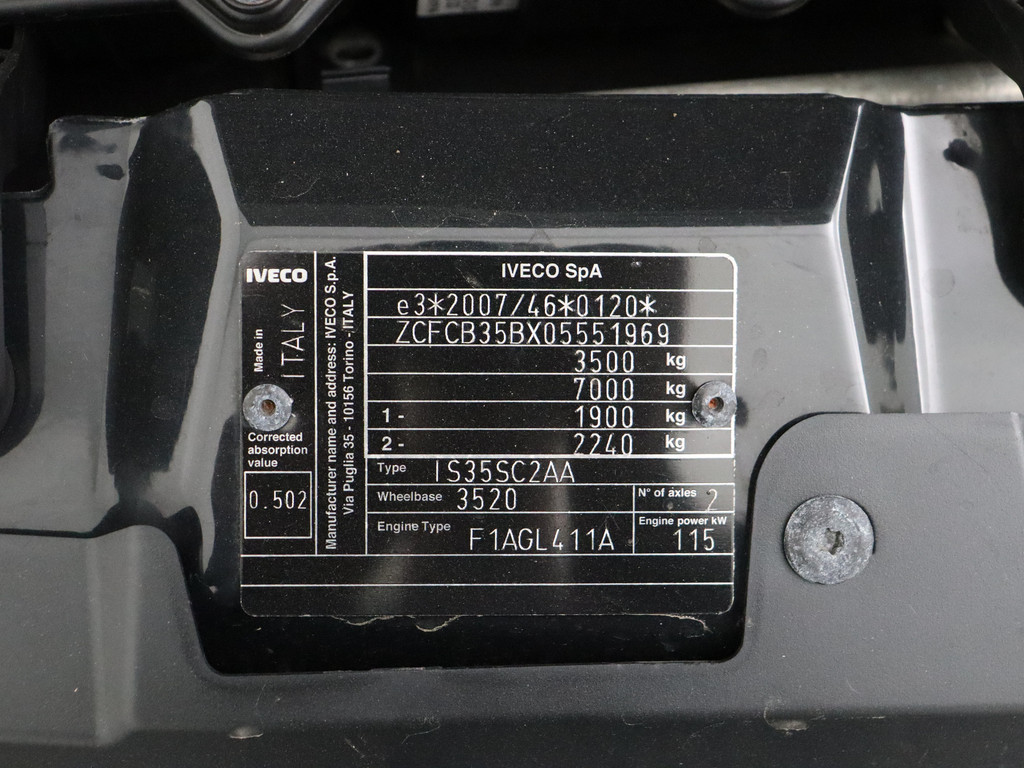 Iveco Daily 35S16 L2H2 | 3500Kg TG | Airco | 3-Persoons | Betimmering 19