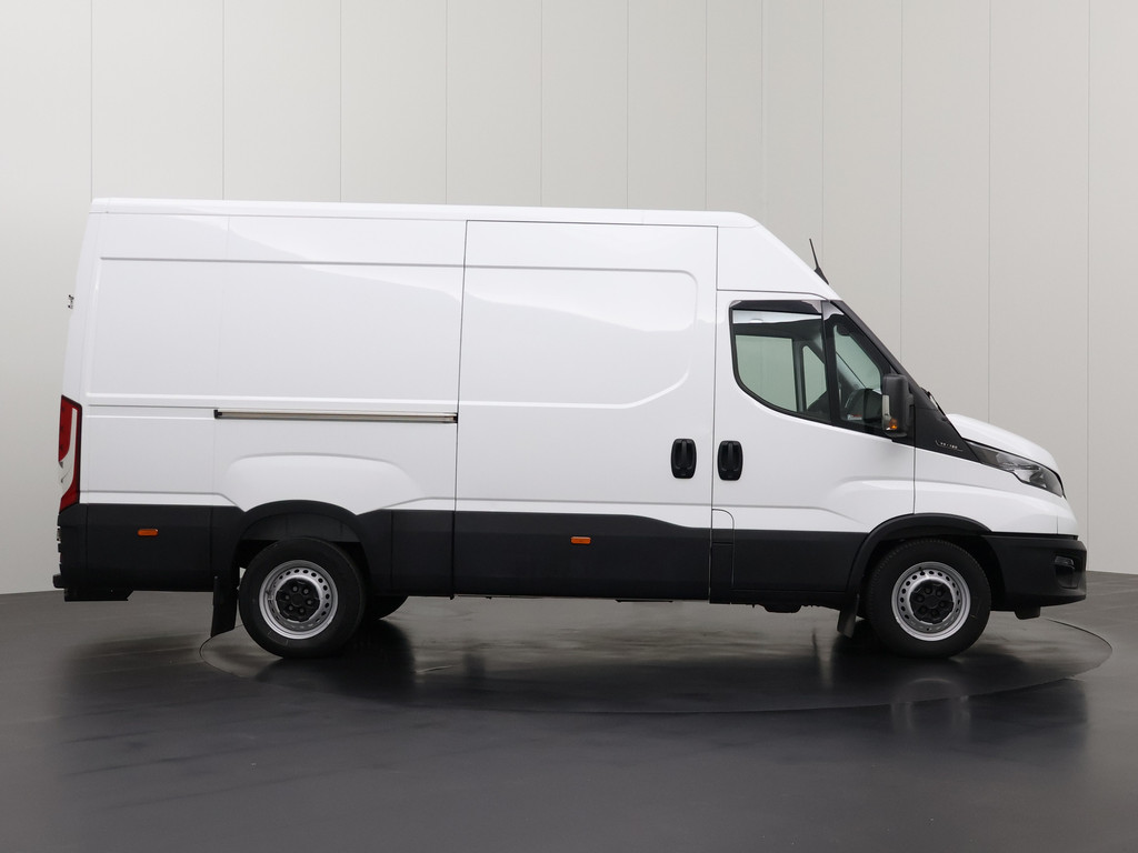 Iveco Daily 35S16 L2H2 | 3500Kg Trekhaak | Airco | 3-Zits | Betimmering 13