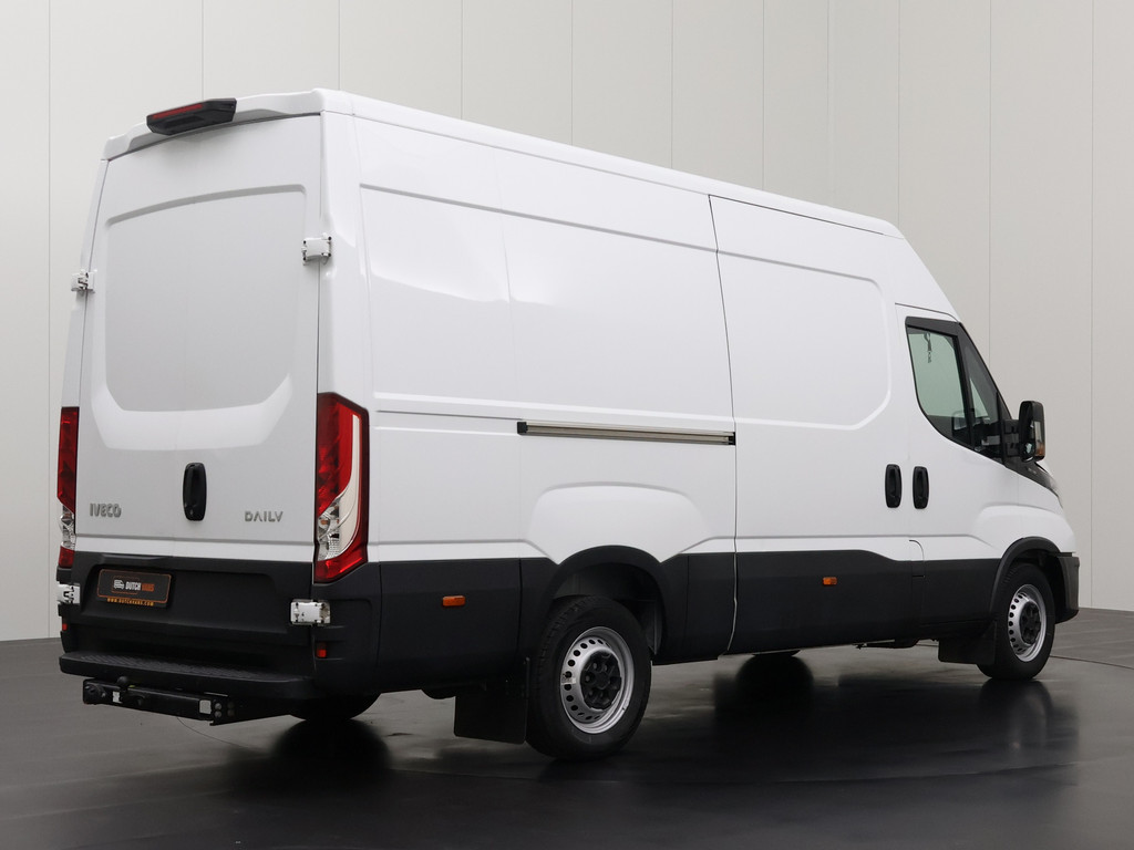 Iveco Daily 35S16 L2H2 | 3500Kg Trekhaak | Airco | 3-Zits | Betimmering 2