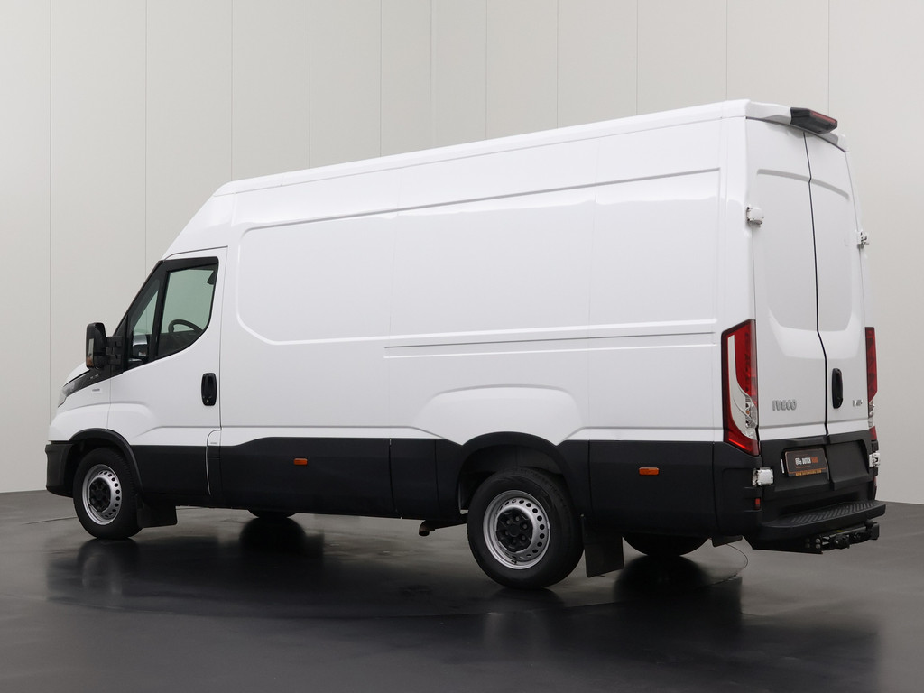 Iveco Daily 35S16 L2H2 | 3500Kg Trekhaak | Airco | 3-Zits | Betimmering 6