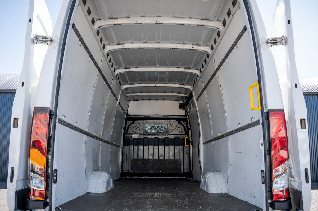 Iveco Daily 35S16 | L4H2 | 156 PK | 3-Zits | Climate | Euro 6 10