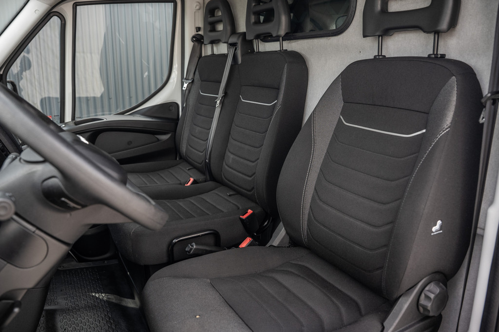 Iveco Daily 35S16 | L4H2 | 157 PK | 3-Zits | Airco | Parkeersensoren 11