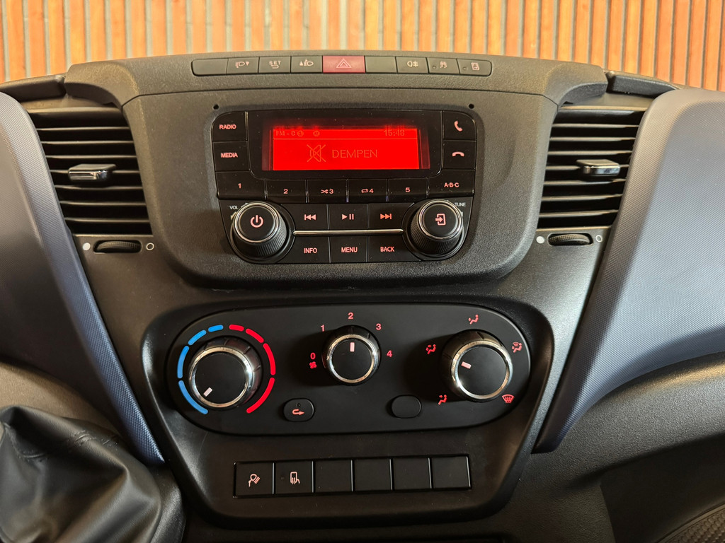 Iveco Daily 35S16V 2.3 H2 AUT CAMERA-CRUISE-TREKHAAK-DAB+ 11