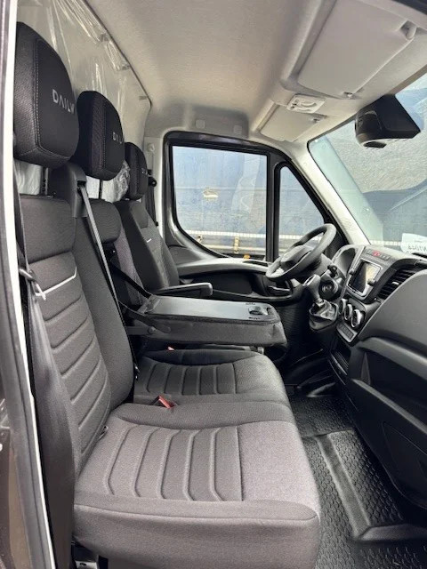 Iveco Daily 35S16V A8 L3 H2 11