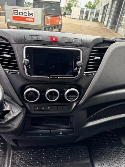 Iveco Daily 35S16V A8 L3 H2 8