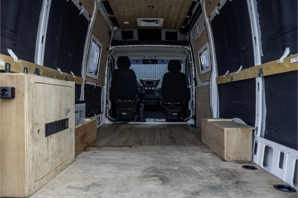 Iveco Daily 35S16V L2H2 | Camperkandidaat | Automaat | Omvormer | LED | Navi | Camera | Cruise | Climate | 3.5T Trekgewicht | Euro 6 11
