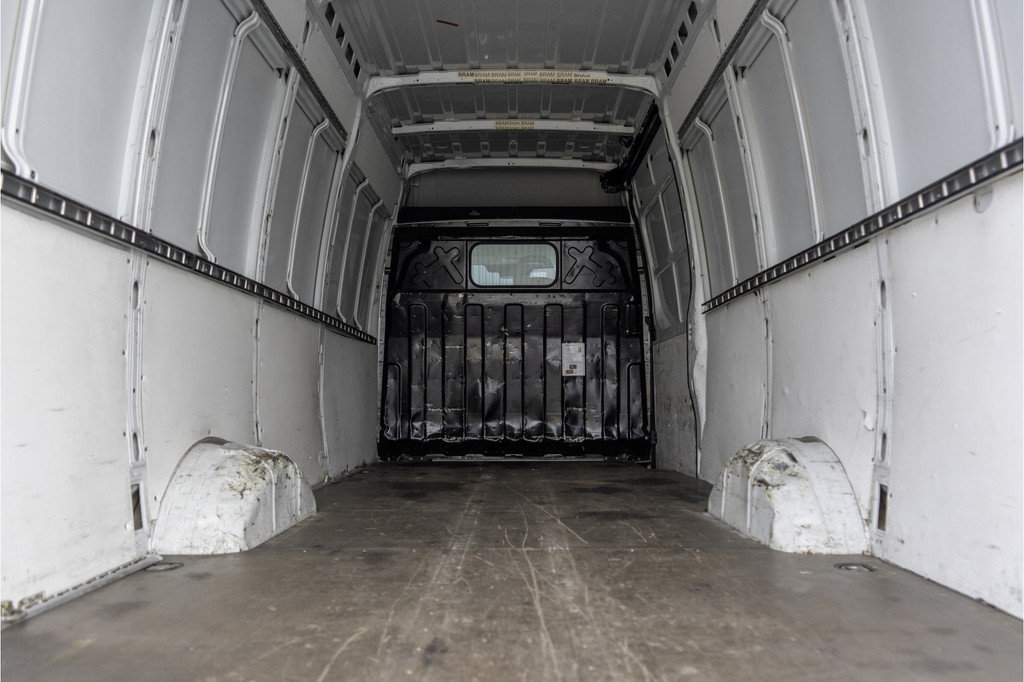 Iveco Daily 35S16V | L4H2 | 155PK | Automaat | Climate | Cruise | PDC | Euro 6 10