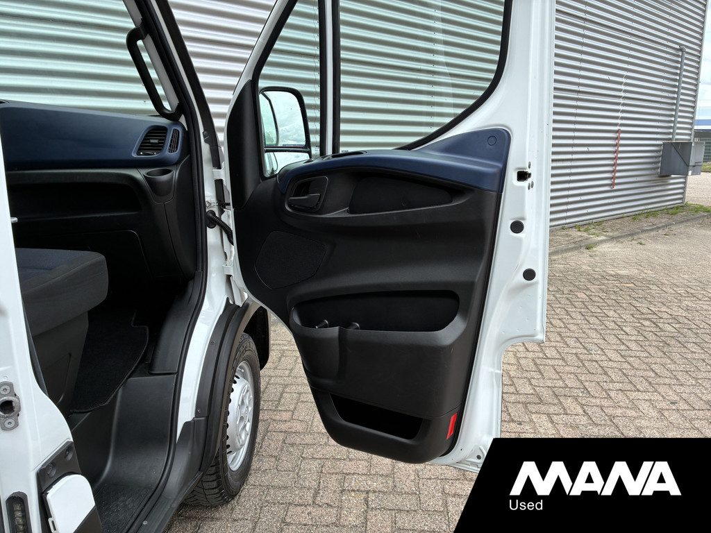 Iveco Daily 35S18 180pk 3.0L L2LH2 Hi-Matic Automaat Imperiaal Trekhaak Cruise Camera Climate Control 14