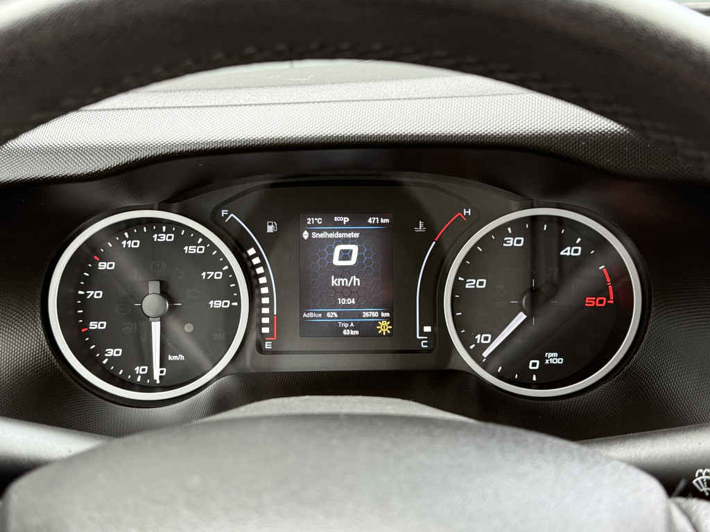 Iveco Daily 35S18 3.0 180 PK AUTOMAAT / DUBBELE CABINE / TREKHAAK / CAMERA / CRUISE / NAVI / 3500 KG AHG 11