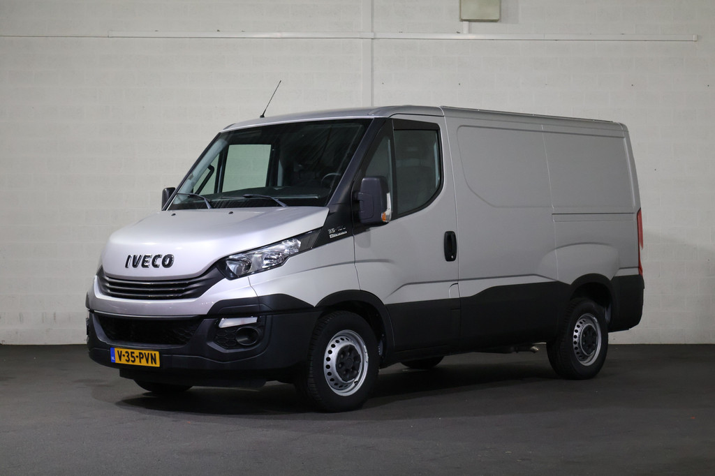 Iveco Daily 35S18 3.0 Hi-Matic Automaat 3.5T Trekhaak