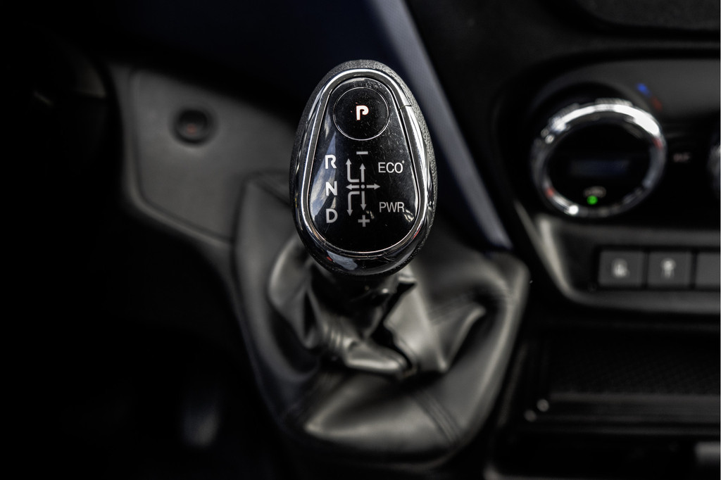 Iveco Daily 35S18D 375 | 3.0 180PK | Hiab 013 | 3.5T Trekgewicht | Automaat | Climate | Camera | Euro 6 19