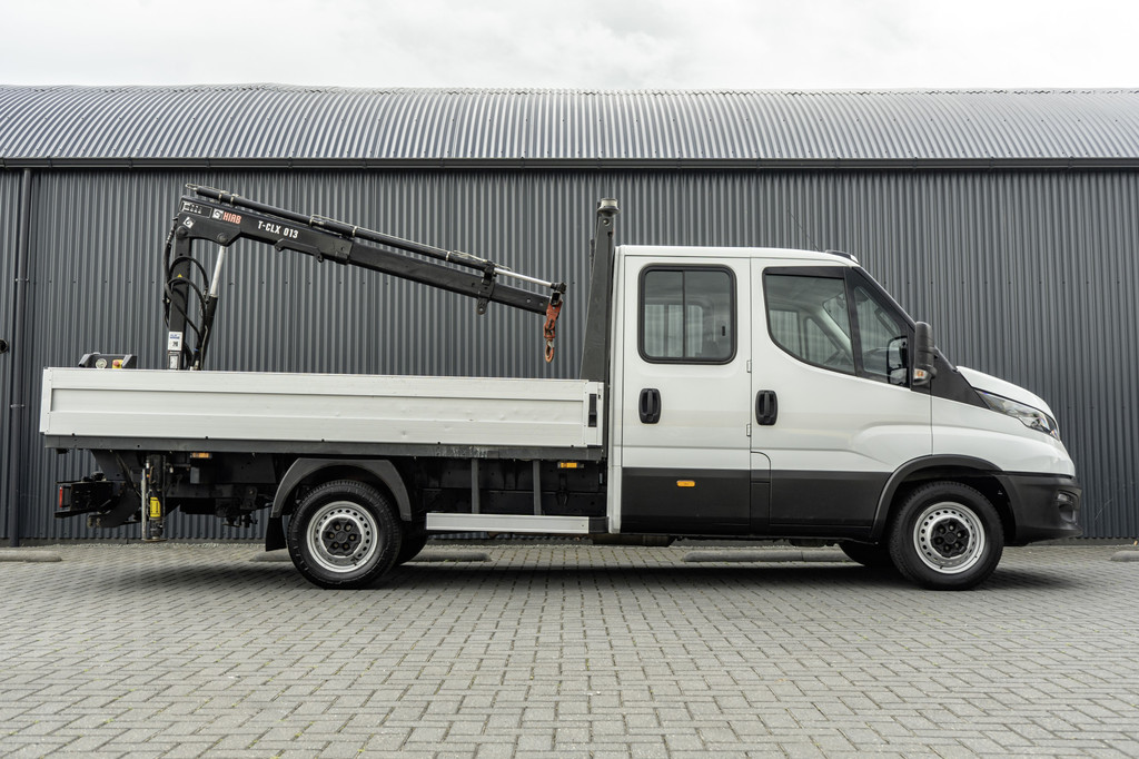 Iveco Daily 35S18D 375 | 3.0 180PK | Hiab 013 | 3.5T Trekgewicht | Automaat | Climate | Camera | Euro 6 7