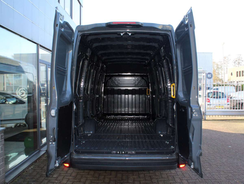 Iveco Daily 35S18 HA8 3.0 410 L4H2 Airco/Cruise/Cam Nieuw 5