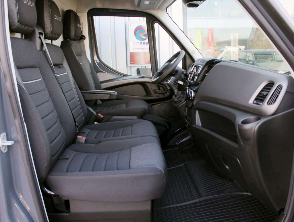 Iveco Daily 35S18 HA8 3.0 410 L4H2 Airco/Cruise/Cam Nieuw 7