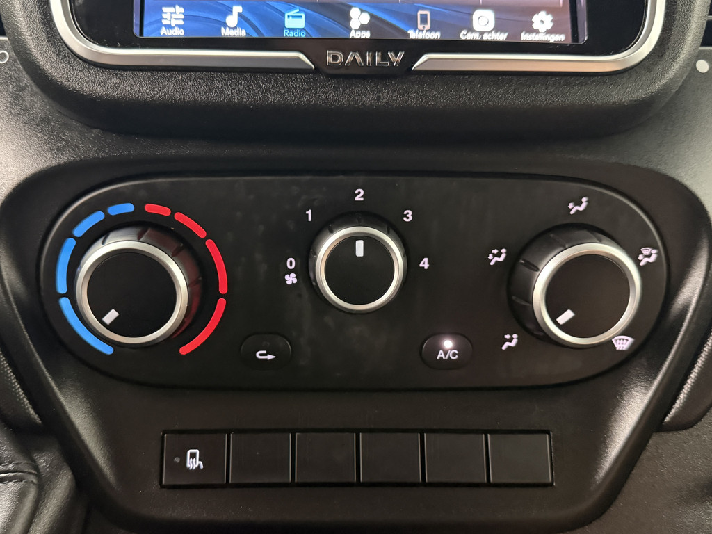 Iveco Daily 35S18HV 3.0L HiMatic Automaat L4H3 Maxi | Airco | Cruise | Multimedia | 3-Zits | Oprijplaat 20
