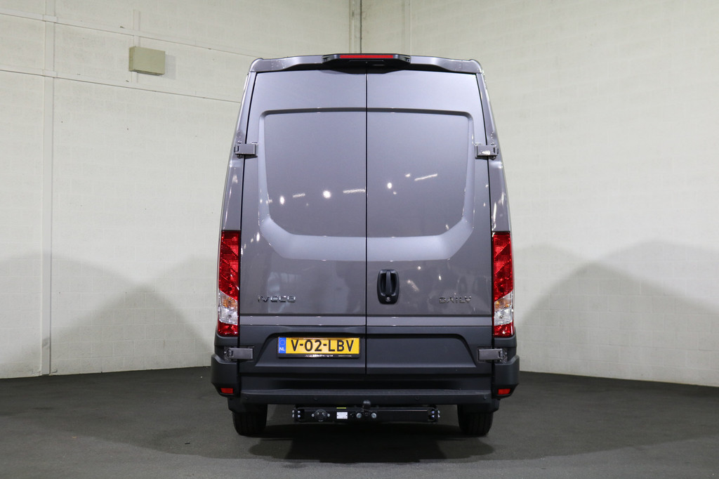 Iveco Daily 35S18 Hi-Matic L2 H2 Airco Navigatie Trekhaak Digitaal Dashboard (Voorraad in de Wal) 8