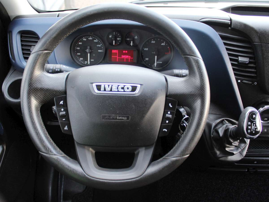 Iveco Daily 35S18V 3.0 352 Aut. Airco/Cruise/Nav Trekhaak H1L2 12