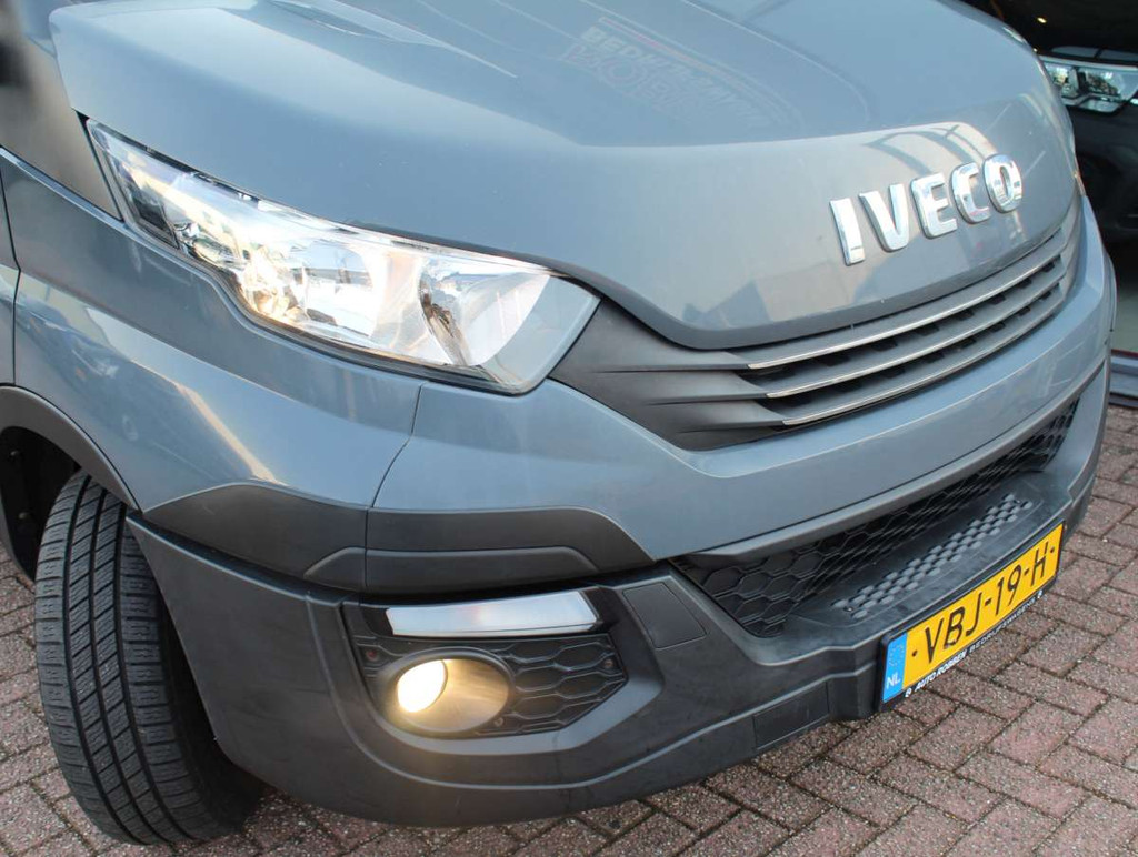 Iveco Daily 35S18V 3.0 352 Aut. Airco/Cruise/Nav Trekhaak H1L2 16