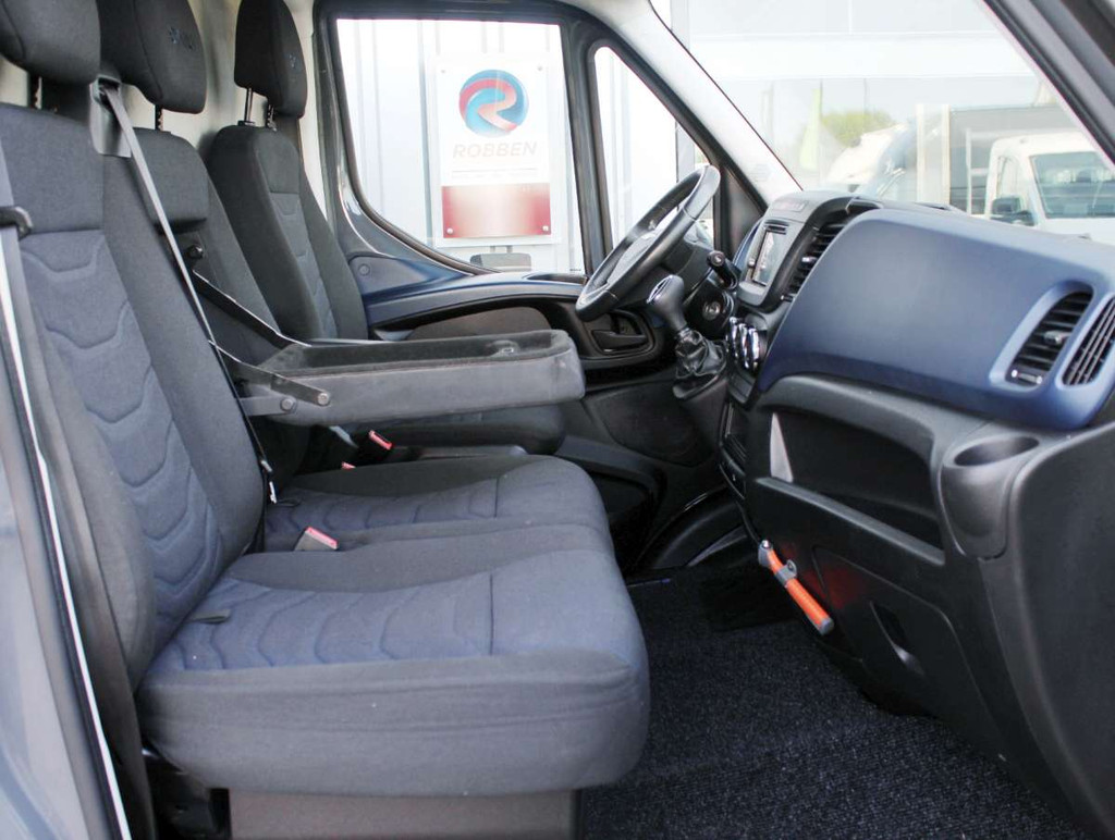 Iveco Daily 35S18V 3.0 352 Aut. Airco/Cruise/Nav Trekhaak H1L2 8