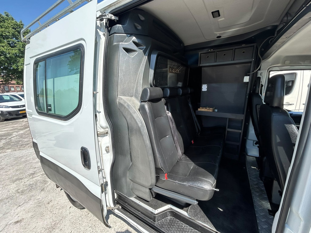Iveco Daily 35S18V 3.0 352 H3 L dubbele cabine 180 pk 11