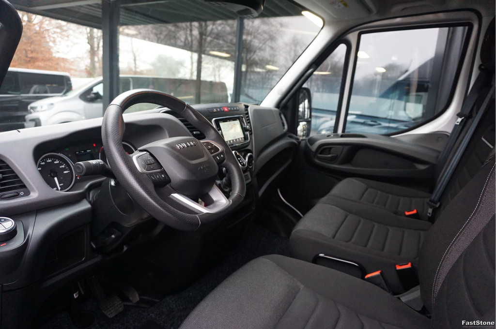 Iveco Daily 35S21 3.0 Hi-Matic L2H2 352L AUT BPM VRIJ!! Navi, Camera, Luchtvering, 3.5T Trekhaak, LED, LM!! NR. 12