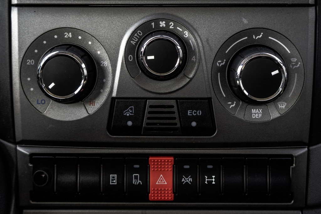 Iveco Daily **40C17 | Be-Trekker | Airco | 6.235 KG Opleggergewicht | Top conditie | Cruise** 17