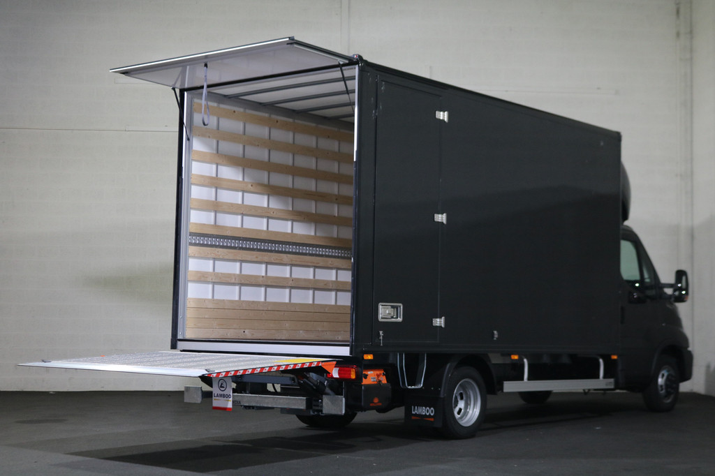 Iveco Daily 40C18 3.0 Bakwagen met Laadklep Automaat (Nieuw Model) 10