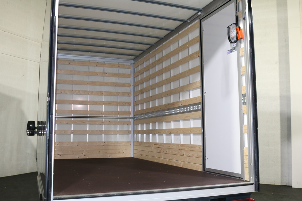 Iveco Daily 40C18 3.0 Bakwagen met Laadklep Automaat (Nieuw Model) 13