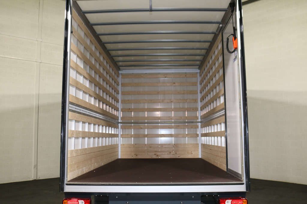 Iveco Daily 40C18 3.0 Bakwagen met Laadklep Automaat (Nieuw Model) 14