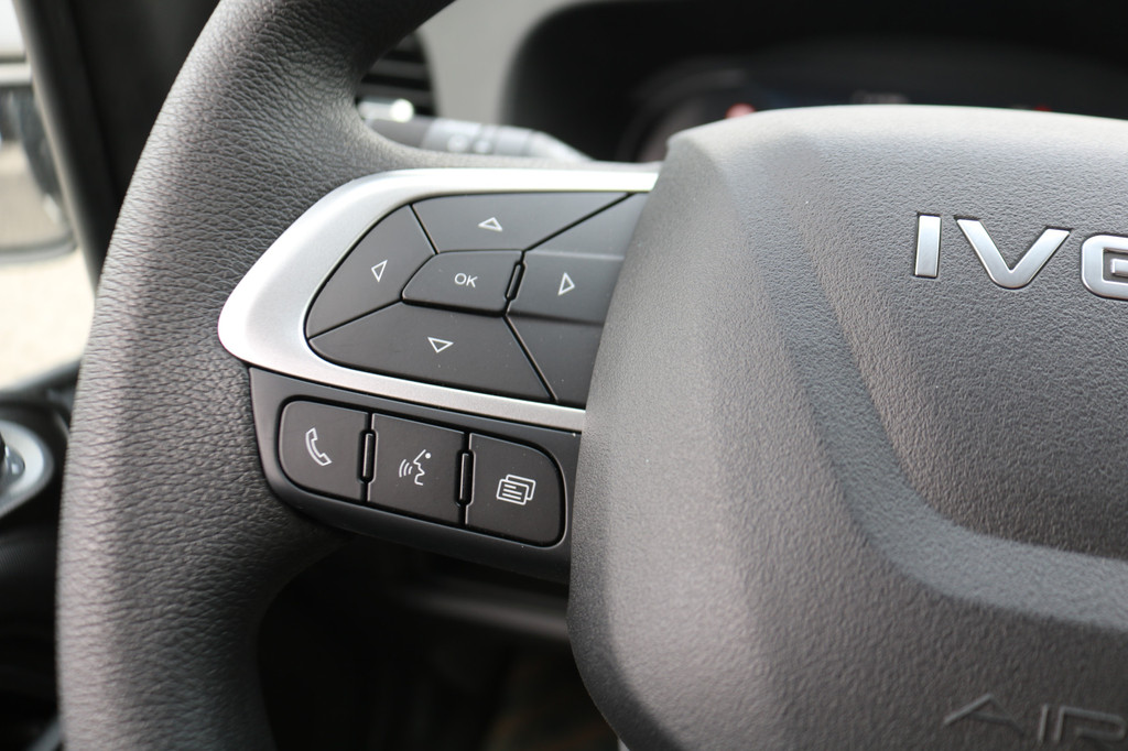 Iveco Daily 40C18 3.0 Bakwagen met Laadklep Automaat (Nieuw Model) 20