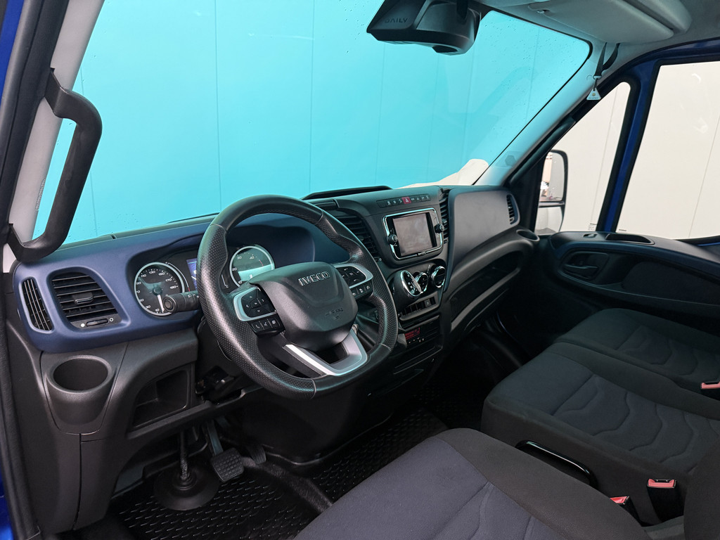 Iveco Daily 40C18 3.0Ltr Hi-Matic Automaat Oprijwagen | 3500Kg Trekhaak | Lier | Navigatie | Airco | Cruise | 3-Zits 10