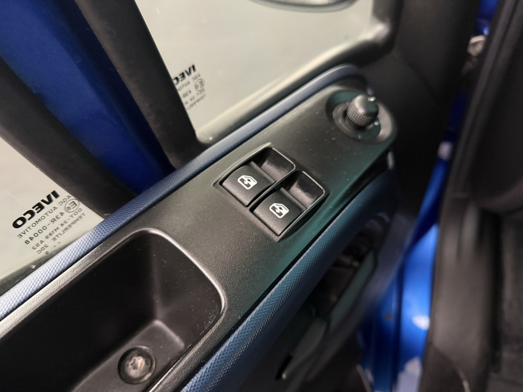 Iveco Daily 40C18 3.0Ltr Hi-Matic Automaat Oprijwagen | 3500Kg Trekhaak | Lier | Navigatie | Airco | Cruise | 3-Zits 13