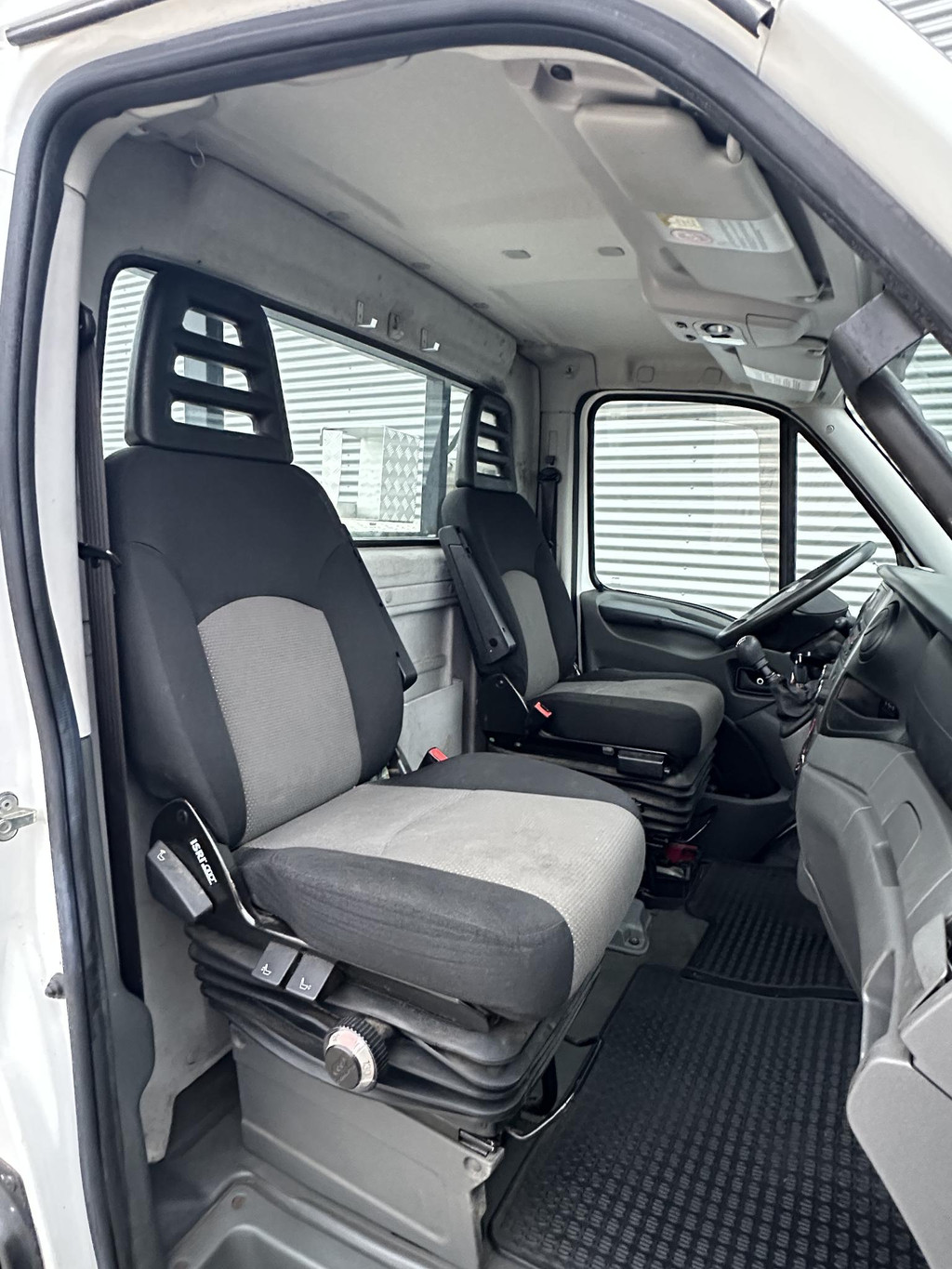 Iveco Daily 50C14N 3.0 375 CNG Openlaadbak met kraan HIAB Topstaat 11