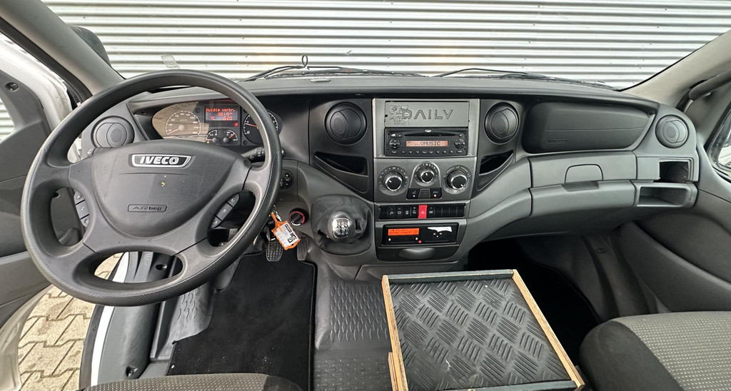 Iveco Daily 50C14N 3.0 375 openlaadbak met kraan Hiab 19
