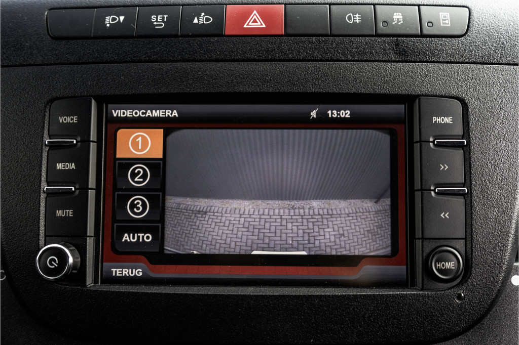 Iveco Daily 50C18 | Glasresteel | Automaat | 180 PK | Camera | Navigatie | Cruise | Airco | Tachograaf | Euro 6 11