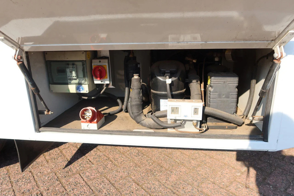 Iveco Daily 72 C 18 Verkoopwagen. Prijs 24.500,-- euro ex. 17