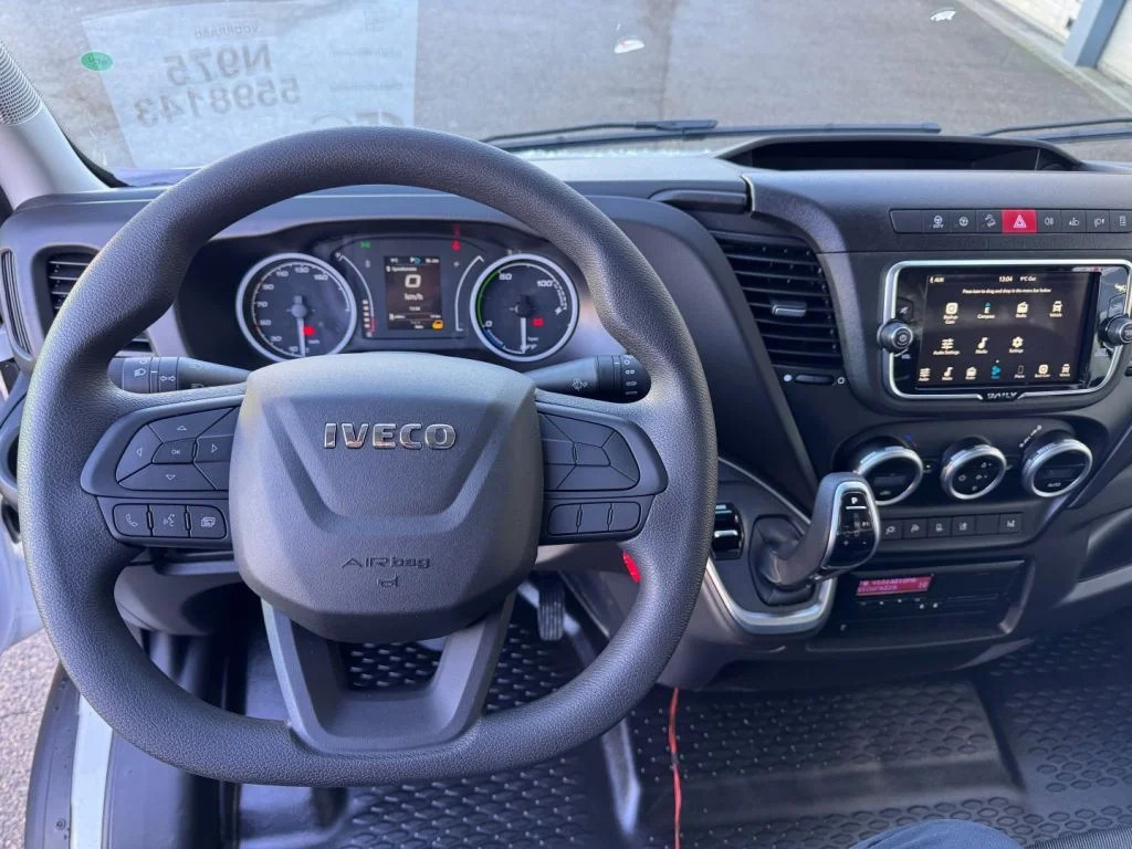 Iveco Daily Electric 38S14V 74 kW L3 H2 12