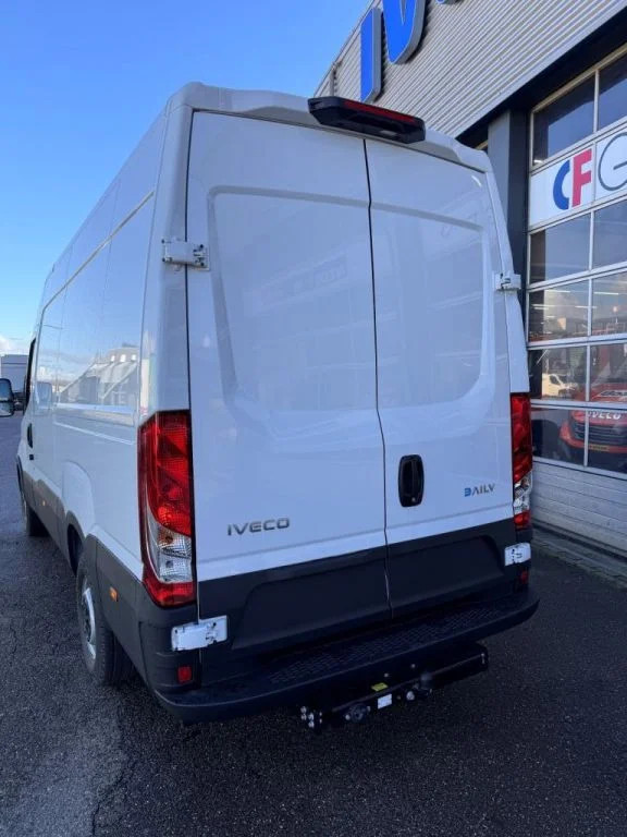 Iveco Daily Electric 38S14V 74 kW L3 H2 6