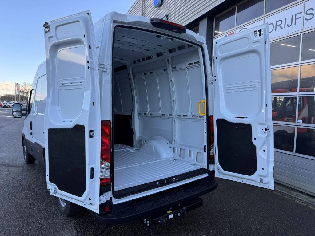 Iveco Daily Electric 38S14V 74 kW L3 H2 7