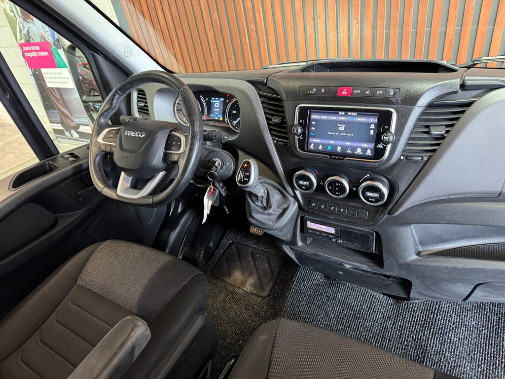 Iveco Daily L3H2 50C21 AUT. NAVI-CARPLAY-PDC-CAMERA-CRUISE-CLIMATE-TREKHAAK 15