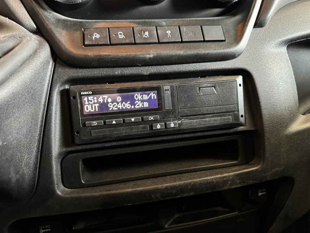 Iveco Daily L3H2 50C21 AUT. NAVI-CARPLAY-PDC-CAMERA-CRUISE-CLIMATE-TREKHAAK 17