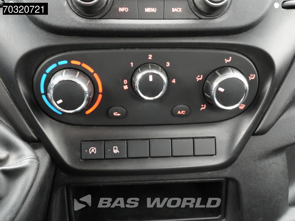 Iveco Daily 35C12 Kipper met Kist Dubbellucht 3,5t Trekhaak Airco Cruise Euro6 Tipper Benne Kieper Airco Trekhaak Cruise control 17