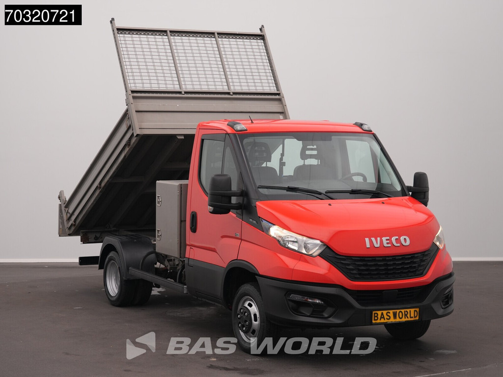 Iveco Daily 35C12 Kipper met Kist Dubbellucht 3,5t Trekhaak Airco Cruise Euro6 Tipper Benne Kieper Airco Trekhaak Cruise control 6