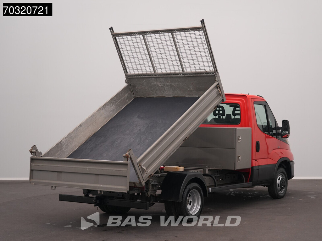 Iveco Daily 35C12 Kipper met Kist Dubbellucht 3,5t Trekhaak Airco Cruise Euro6 Tipper Benne Kieper Airco Trekhaak Cruise control 7