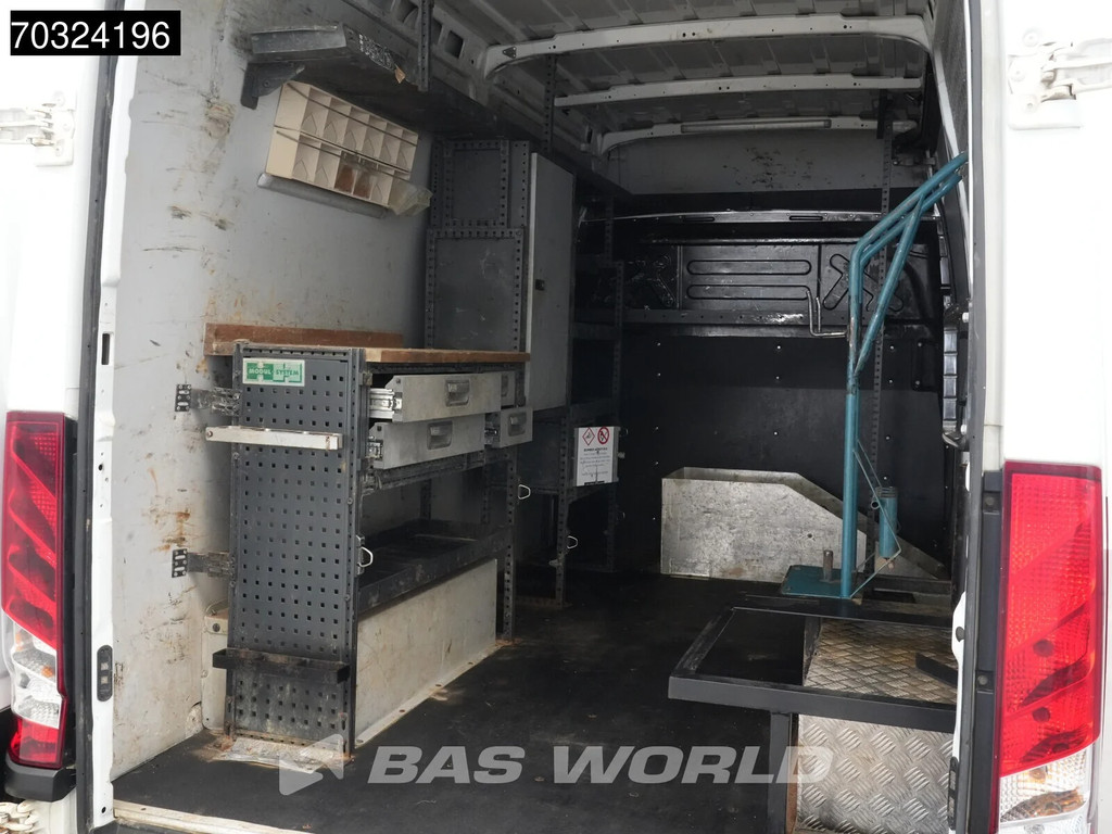 Iveco Daily 35C13 Dubbellucht L2H2 3,5t Trekhaak Airco Cruise Werkplaatsinrichting Euro6 L2 Airco Trekhaak Cruise control 11